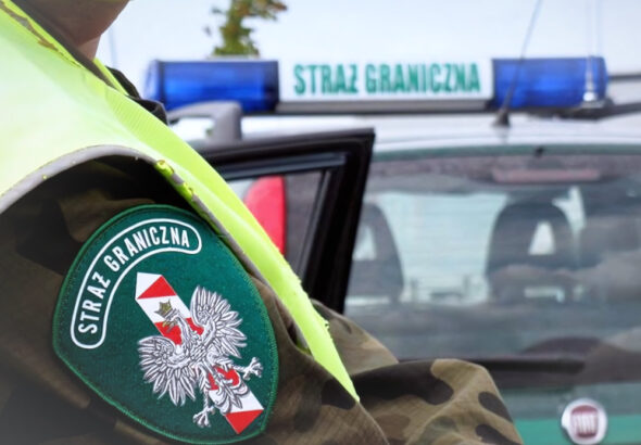 straz-graniczna-radiowoz-c